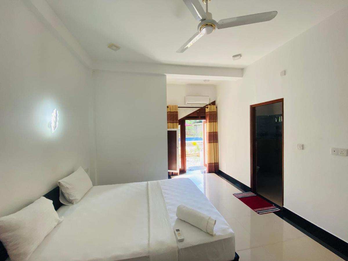 The Kingslayer Resort Negombo Luaran gambar