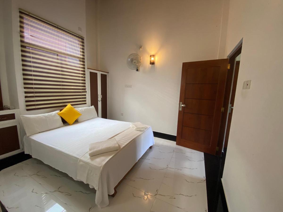 The Kingslayer Resort Negombo Luaran gambar
