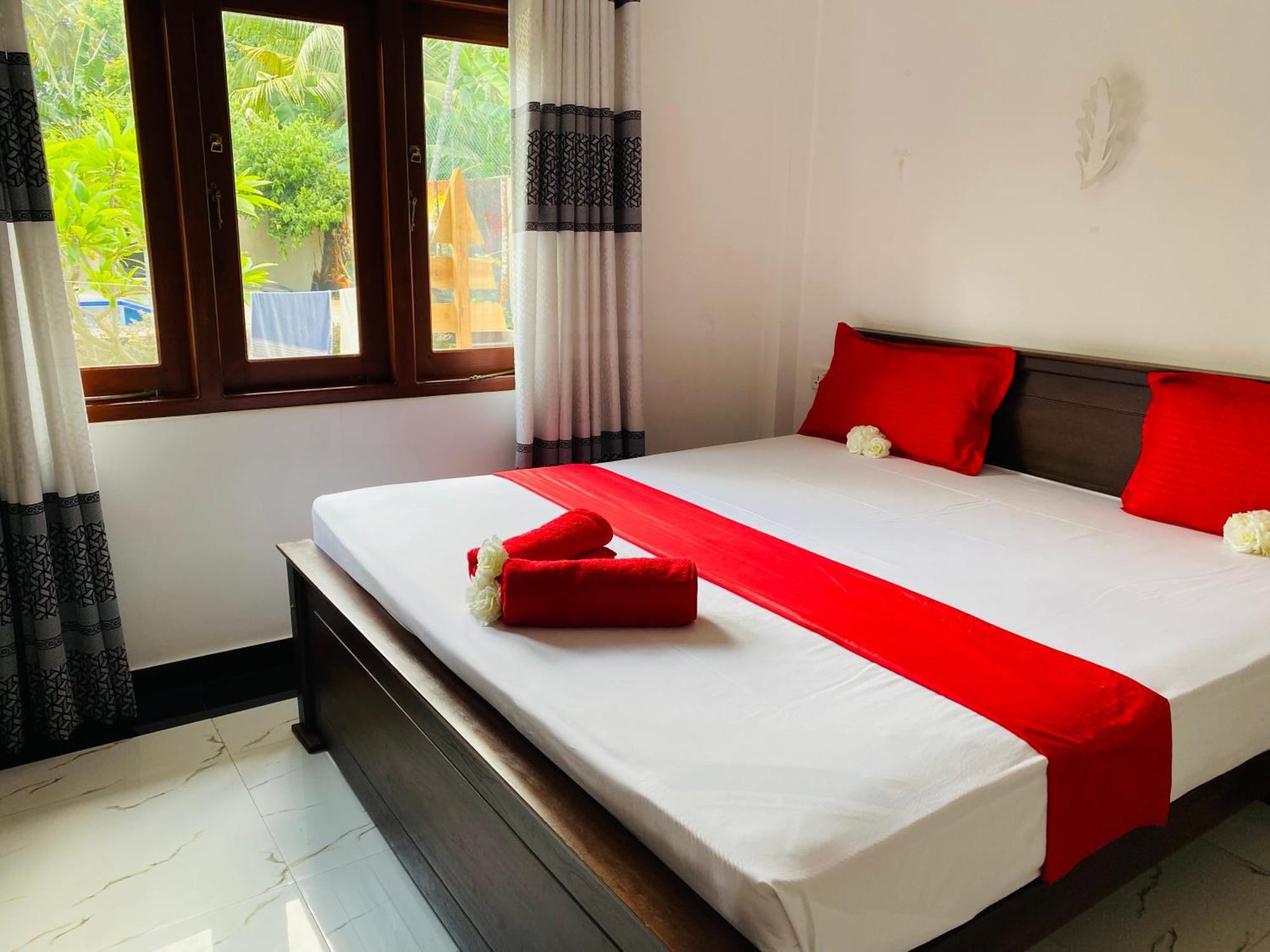 The Kingslayer Resort Negombo Luaran gambar